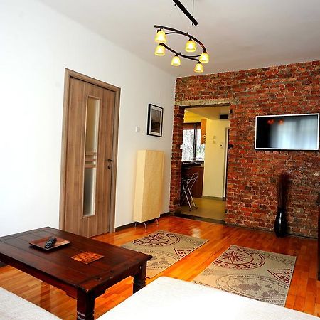 Apartament Downtown Kluż-Napoka Pokój zdjęcie